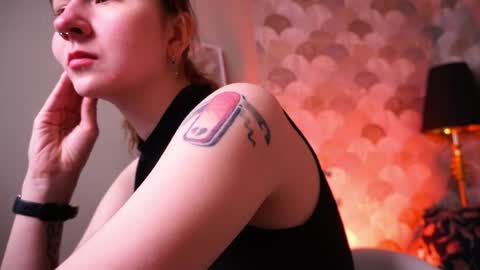 Frances  Next streams Thu Fri Sat 8am -  4pm GMT3 online show from April 19, 5:29 am