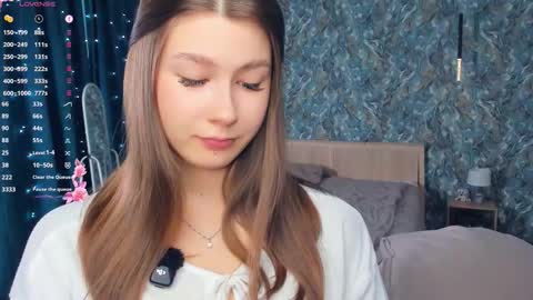 Mindi online show from January 11, 7:35 am