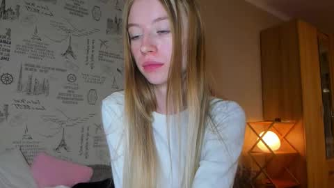 Amelia online show from October 2, 7:41 pm