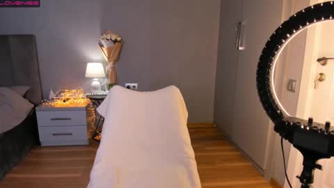 minnie_jin online show from February 17, 2:06 pm