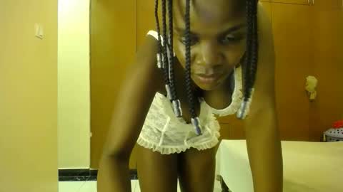 Lila online show from September 11, 6:19 pm