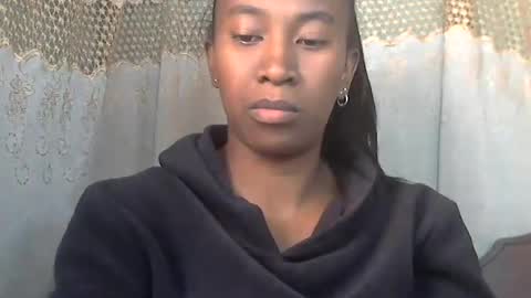minouch211907 online show from June 29, 10:26 am