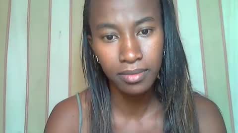 minouch211907 online show from February 28, 9:15 am