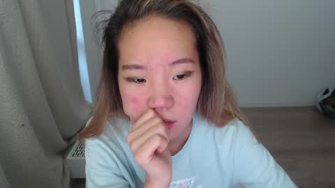 mira_g online show from October 9, 1:15 pm