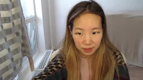 mira_g online show from February 13, 10:28 am