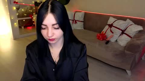 Mira Harlow online show from January 8, 1:59 pm