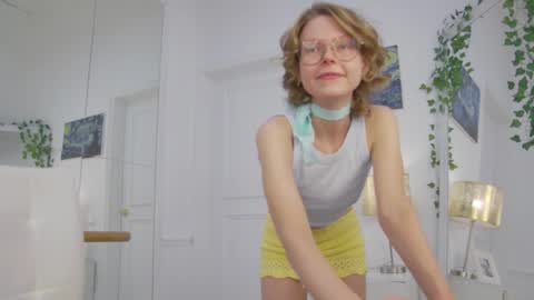 mira_marni online show from November 28, 11:46 am