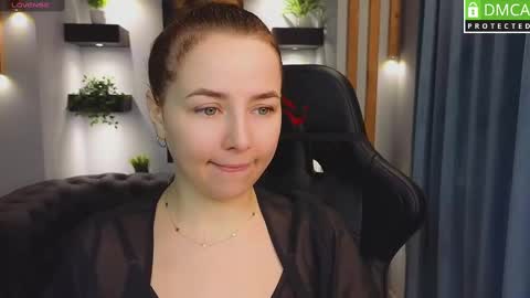 Mira online show from February 22, 1:22 am