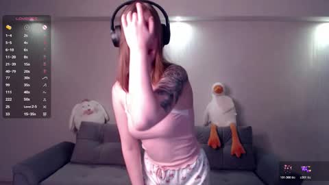 Mira online show from March 4, 9:32 pm