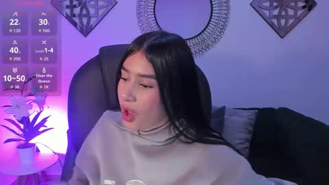 miranda_crawfor online show from March 13, 4:36 am