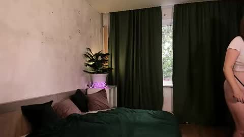 Mira online show from September 19, 11:09 am