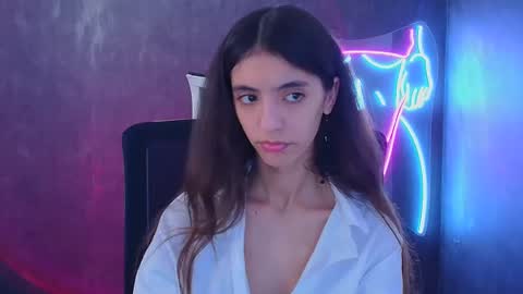 Miri online show from December 7, 2:57 pm