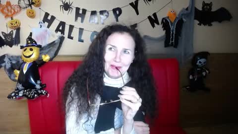 Miroslava Happi online show from October 23, 6:41 am