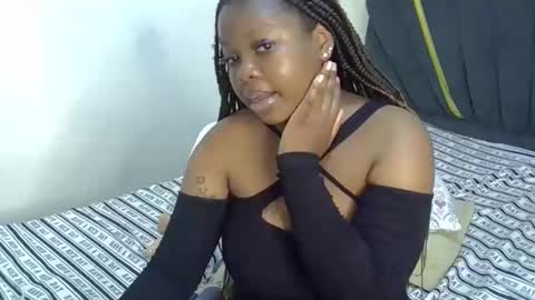 mirror_254 online show from March 26, 7:04 pm