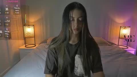 Eliza online show from October 17, 5:54 am