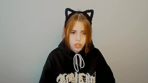 misaki_chan_ online show from November 2, 5:22 am