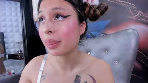 Marilyn online show from September 12, 2:02 pm