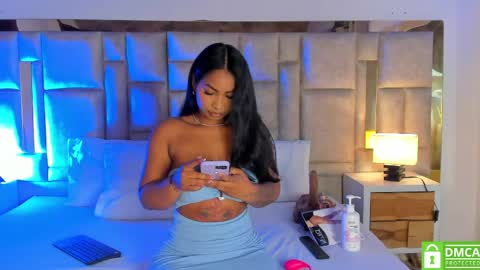 Miss Abigail  online show from April 12, 12:30 pm