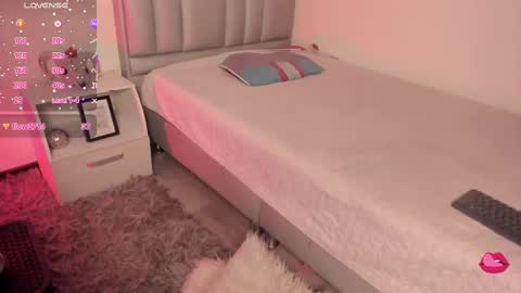 Aurora online show from September 27, 2:41 am