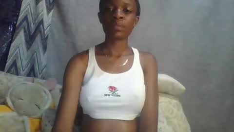 miss_belllo online show from February 11, 6:40 am