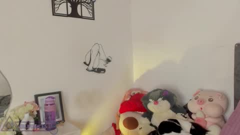 lucy 3 online show from February 3, 2:53 am