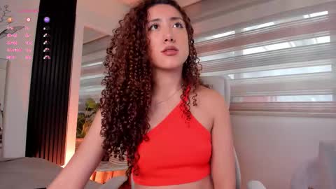 Catalina online show from October 28, 12:11 pm