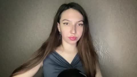 Miss Daniell online show from December 2, 4:53 pm