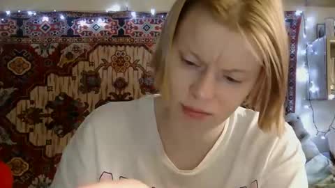 Elis online show from September 16, 11:07 am