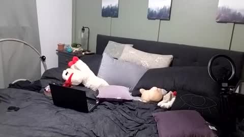 Miss Ivory online show from March 14, 5:30 am