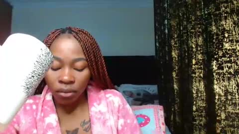 Miss Kiarrafit online show from February 8, 1:54 am