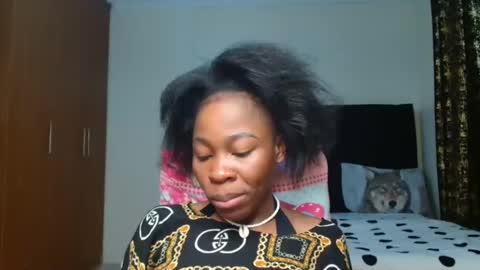 Miss Kiarrafit online show from January 24, 8:32 pm