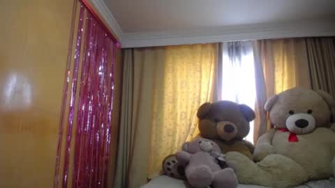 lilieth  online show from February 18, 7:21 pm