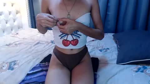 miss_margaret_ online show from May 20, 10:01 am