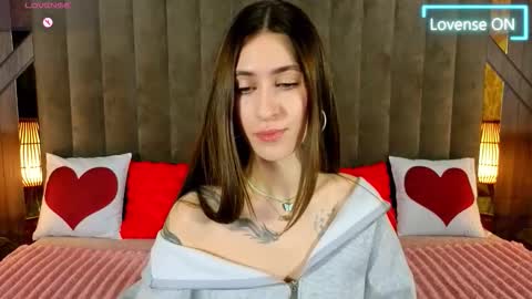   online show from March 6, 7:03 am