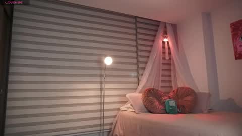 Alejandra online show from April 7, 2:02 am