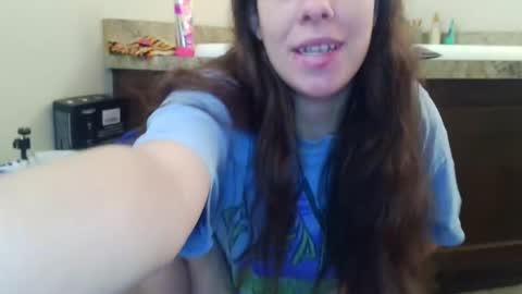 Bella online show from October 25, 4:36 pm