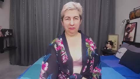 miss_tasha_kom online show from December 4, 7:06 am