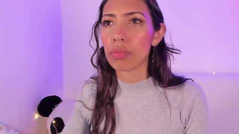 Miss Veronica online show from March 3, 12:20 pm