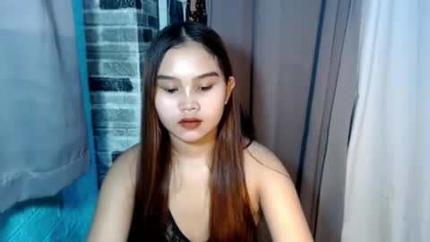 yanna online show from June 2, 12:06 pm