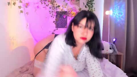 Tina  Julie online show from December 2, 8:38 am