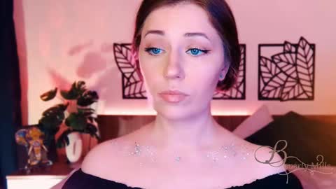 The divine Beverly online show from March 8, 12:50 pm