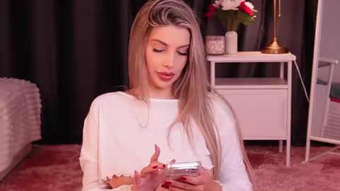 Claire online show from July 9, 8:33 pm