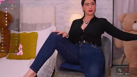 D A N A online show from February 8, 10:34 pm