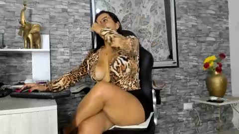 missdeborah20 online show from March 6, 1:48 am