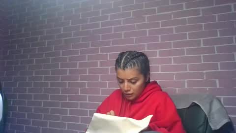 melodie  online show from December 19, 10:07 am