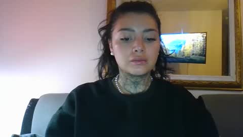 melodie  online show from January 30, 10:50 am