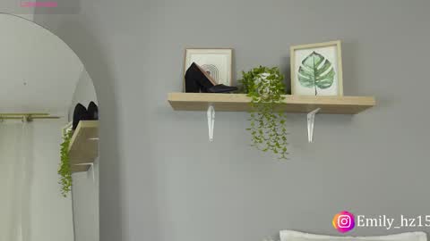 Yuliana online show from September 15, 9:50 am