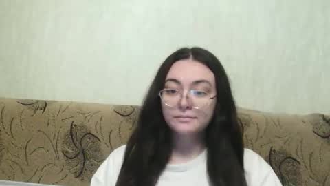 missis mona online show from February 17, 8:46 am