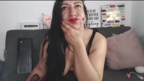 luccy online show from January 9, 8:33 pm