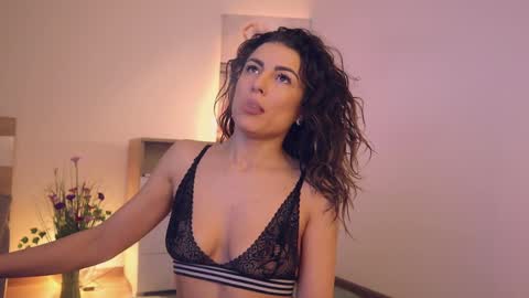 Lullu online show from January 31, 4:47 am